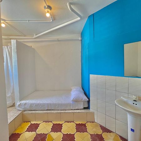 Urban Hotel Гватемала Экстерьер фото