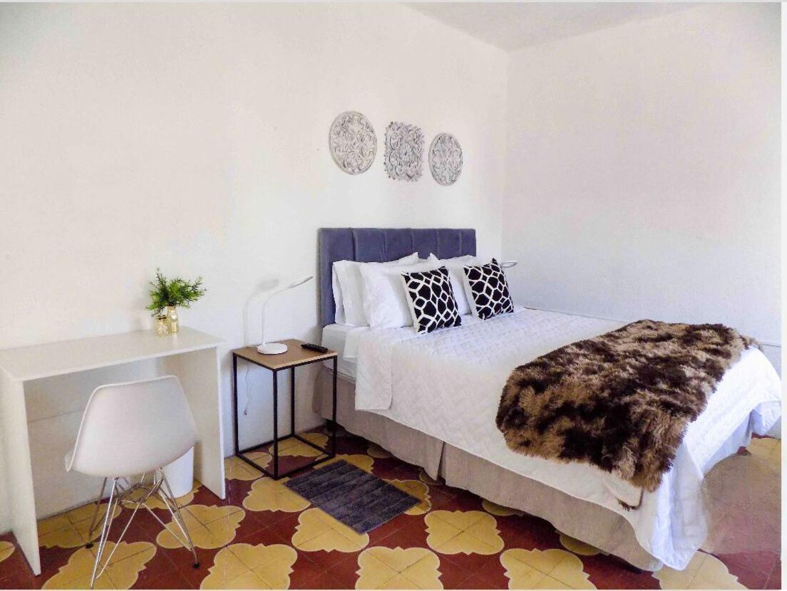 Urban Hotel Гватемала Экстерьер фото