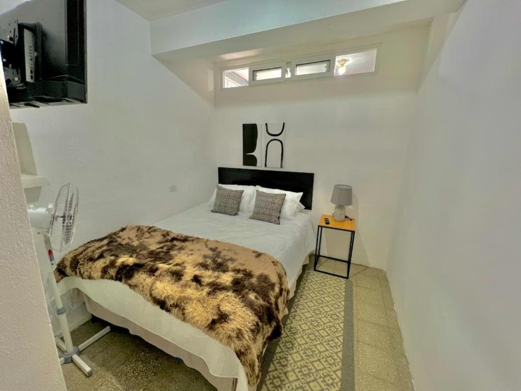 Urban Hotel Гватемала Экстерьер фото